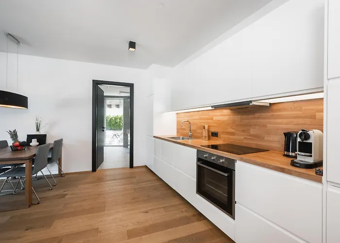 Charmantes In Der Residenz Silvretta アパート *