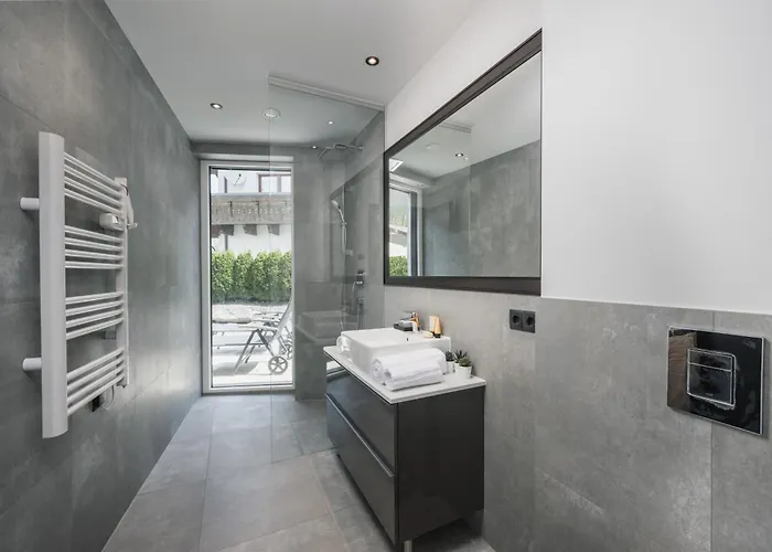 Charmantes In Der Residenz Silvretta アパート